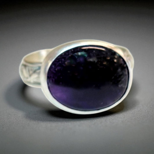 Sterling Silver and Amethyst Ring Sz 9